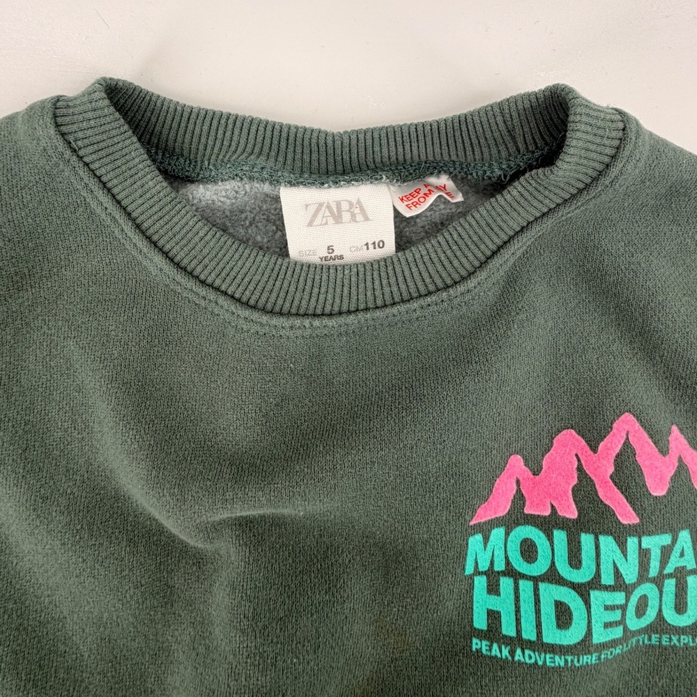 Zara Kids Mountain Hideout Graphic Sweatshirt Dark Green Pink Teal Size 5 110cm